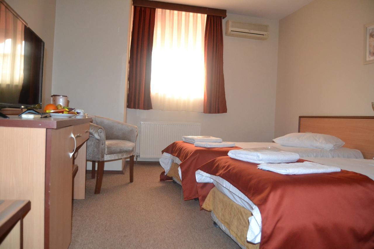 Duzce Han Otel Exterior foto
